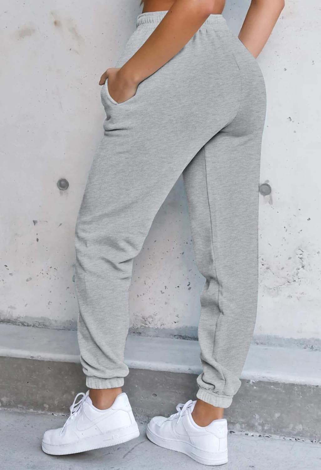 Women Sweatsuits Bra and Sweatpants Set 2 Pieces Jogger Tracksuit